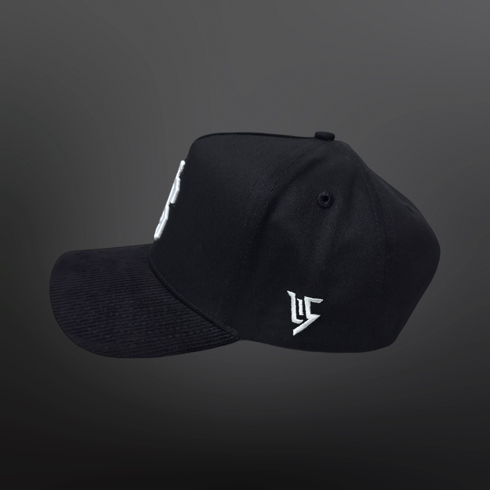 LOS X GIANTS (BLACK/ RED UV)