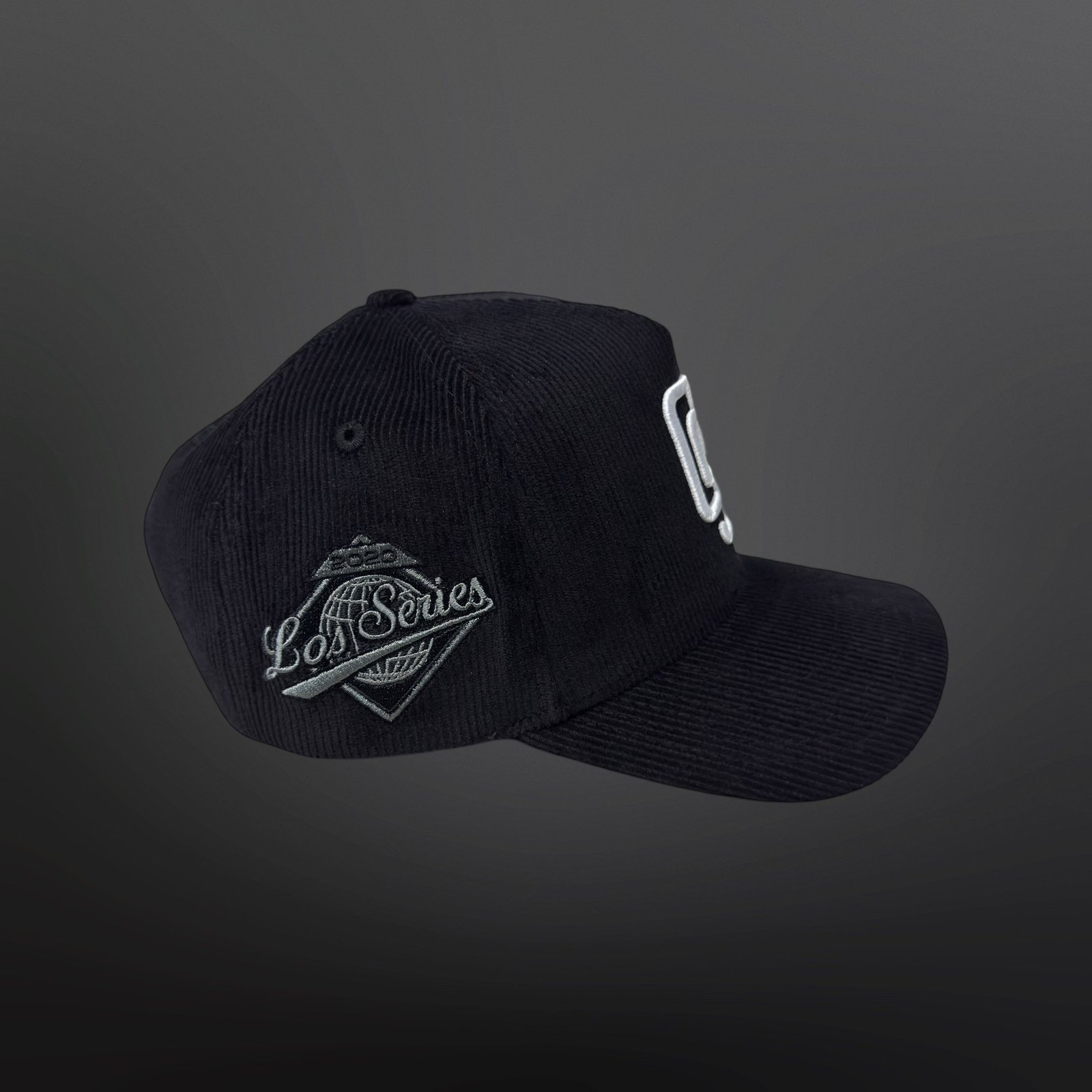 LOS X PADRES (BLACK CORDUROY)