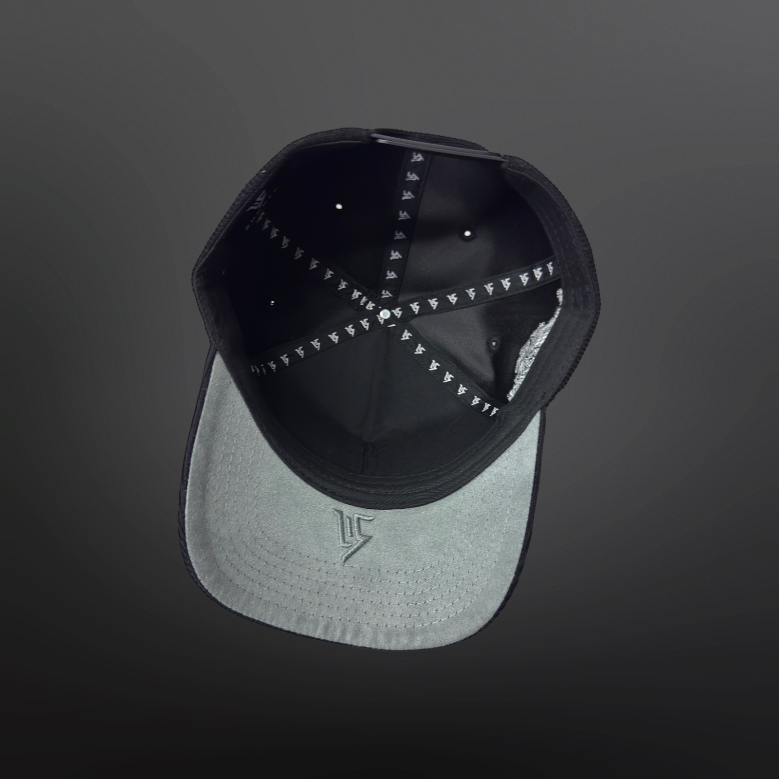 LOS X PADRES (BLACK CORDUROY)